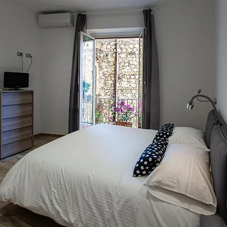 Apartment Taomau - Duomo Square *
